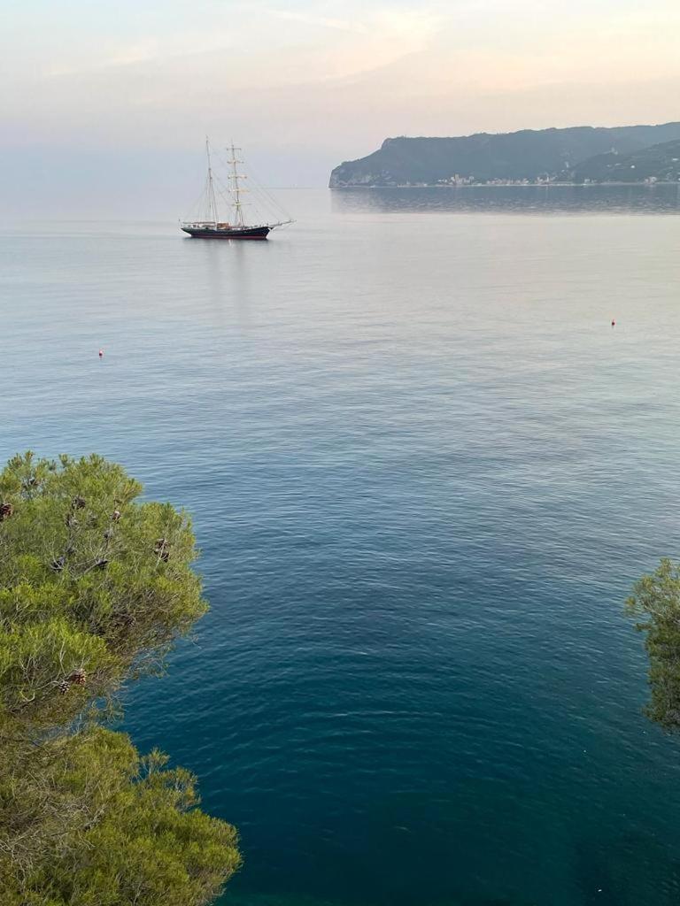 Una finestra sul mare Home 1 Bergeggi Exterior foto